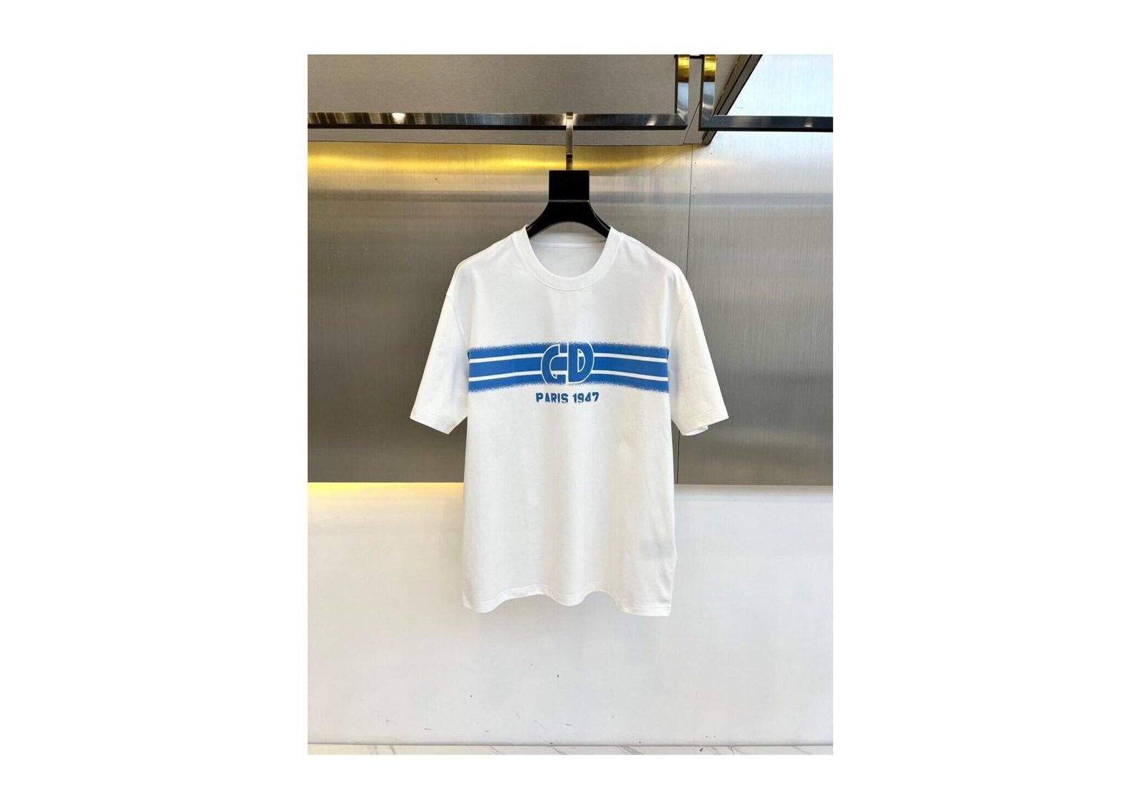 T-shirt – Image 2