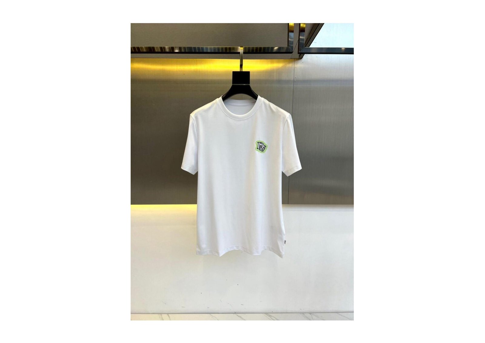 T-shirt – Image 11