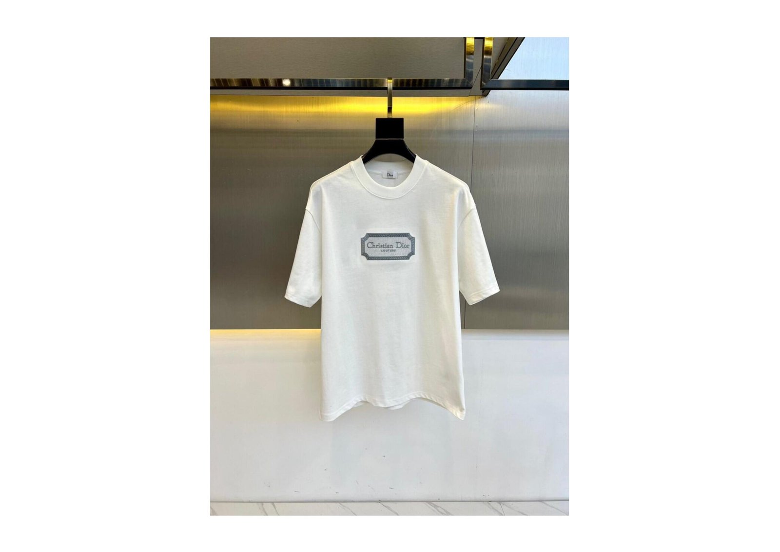 T-shirt – Image 5